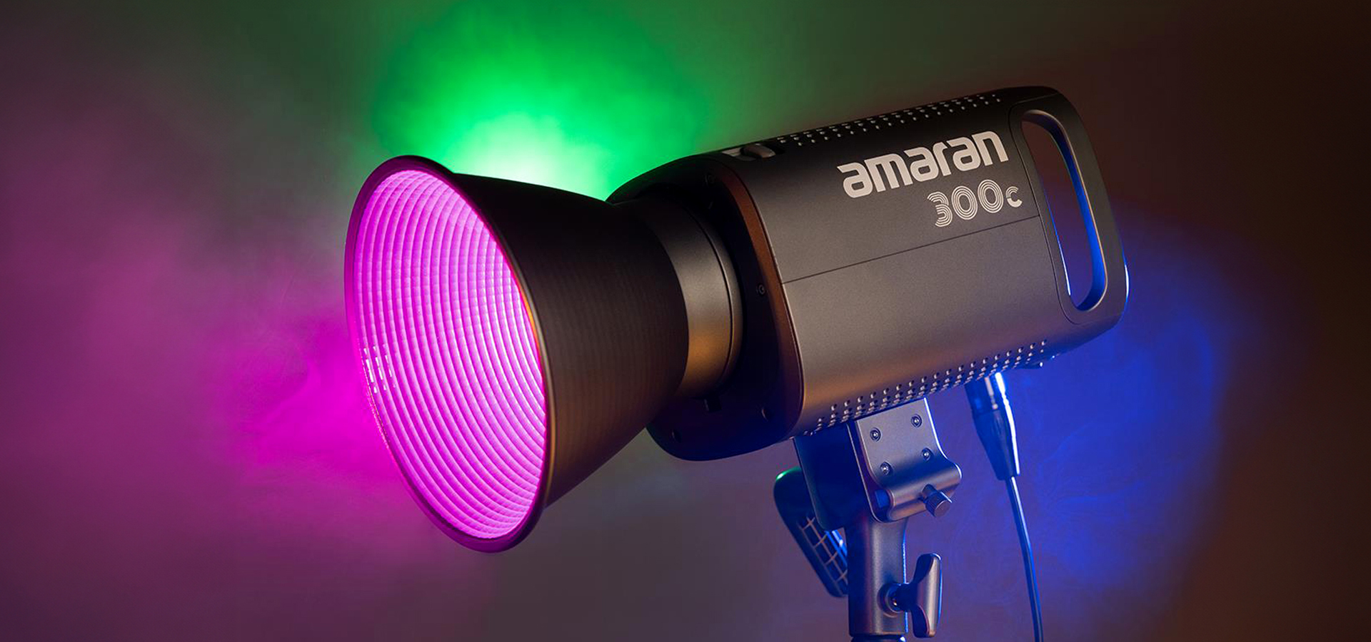 AMARAN 300C_Header